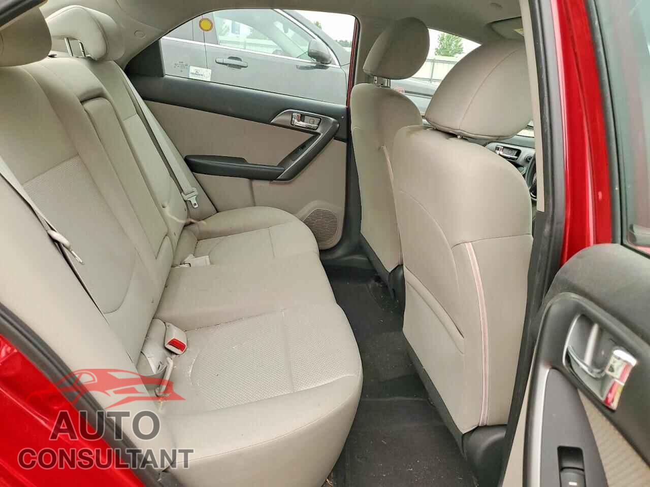 KIA FORTE 2013 - KNAFU4A20D5728204