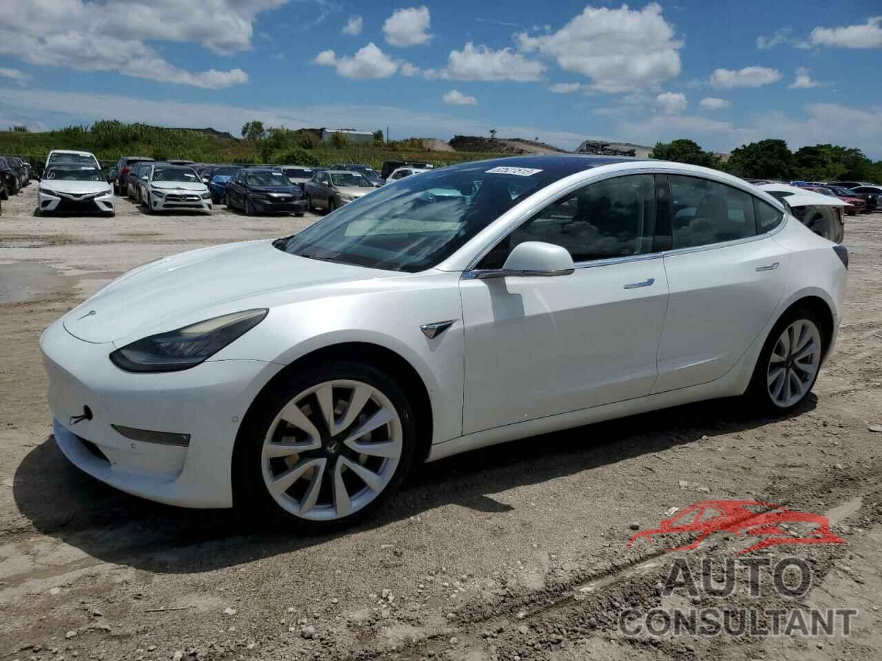 TESLA MODEL 3 2018 - 5YJ3E1EB9JF055094