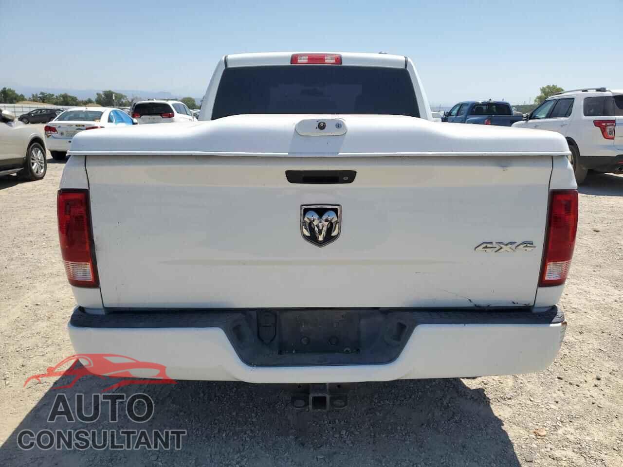 DODGE RAM 1500 2012 - 1C6RD7FT0CS168940