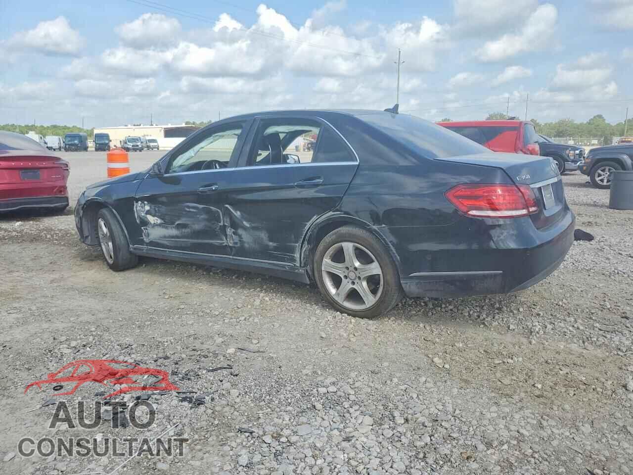 MERCEDES-BENZ E-CLASS 2015 - WDDHF5KB3FB131312