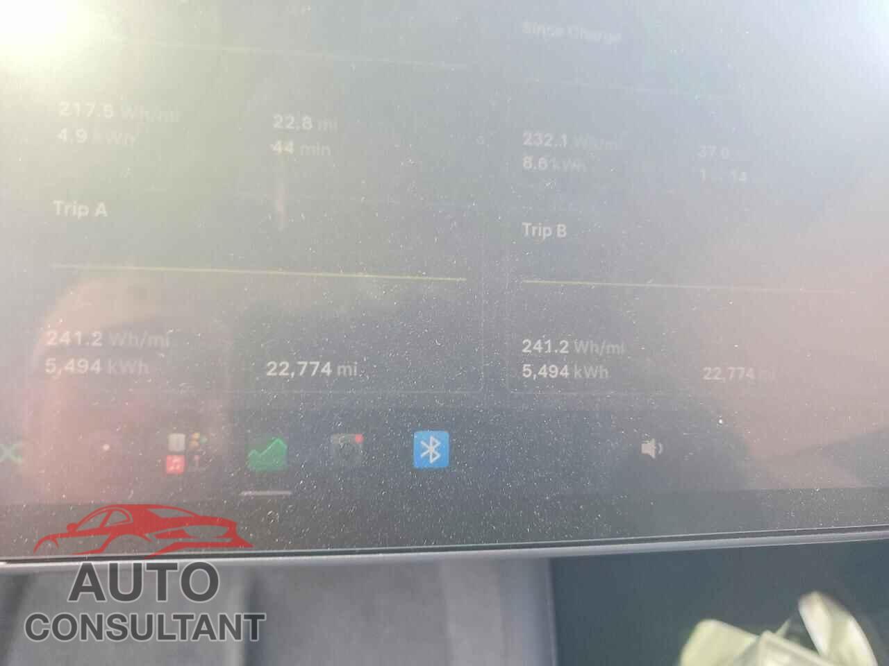 TESLA MODEL 3 2024 - 5YJ3E1EB7RF797702