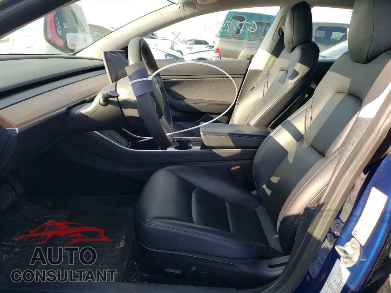 TESLA MODEL 3 2020 - 5YJ3E1EB5LF617575