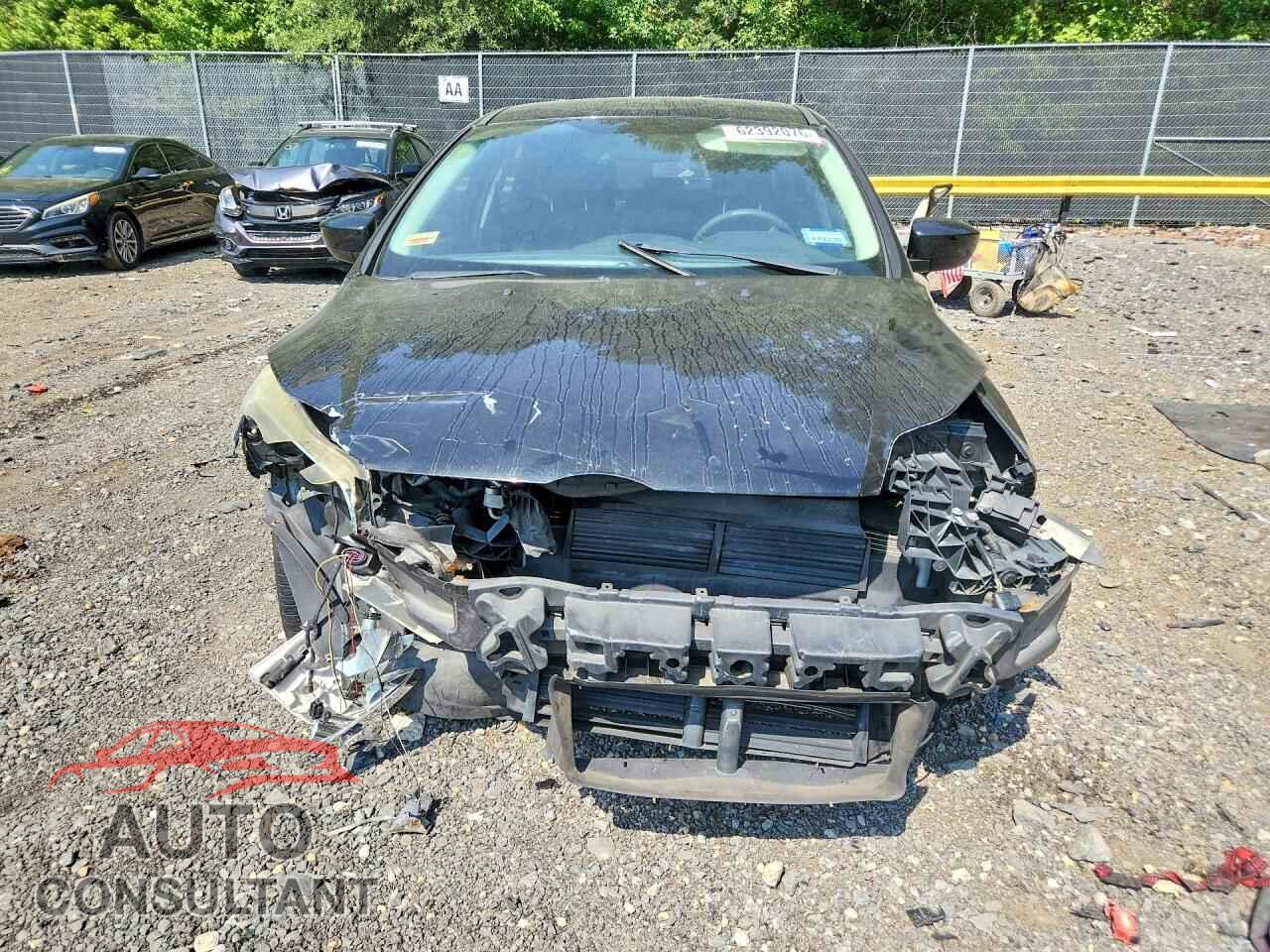 FORD FOCUS 2012 - 1FAHP3F2XCL138503