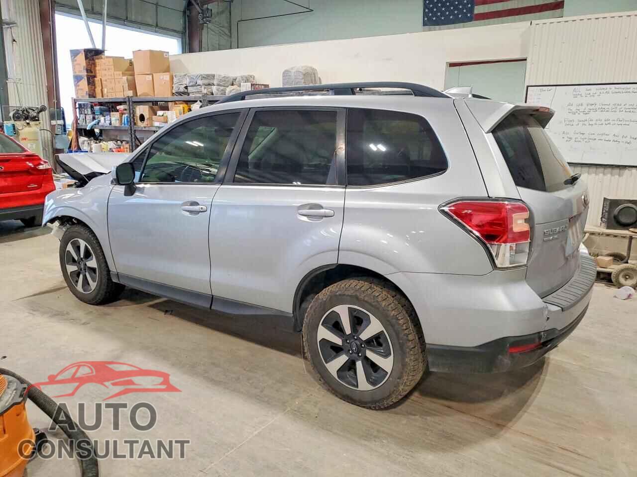 SUBARU FORESTER 2017 - JF2SJAEC6HH511015