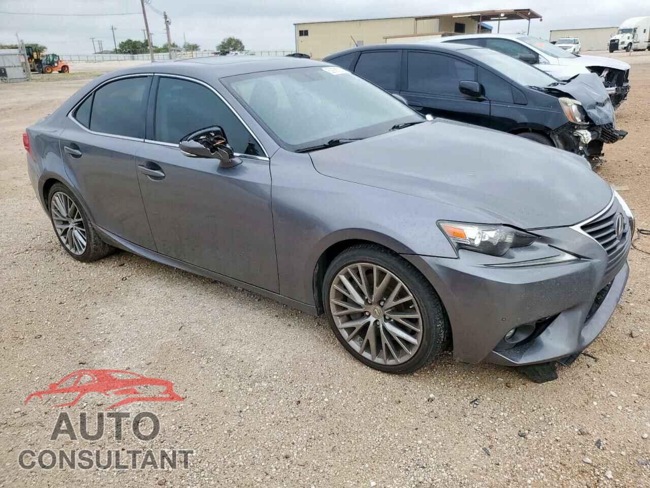 LEXUS IS 2016 - JTHBA1D24G5002403