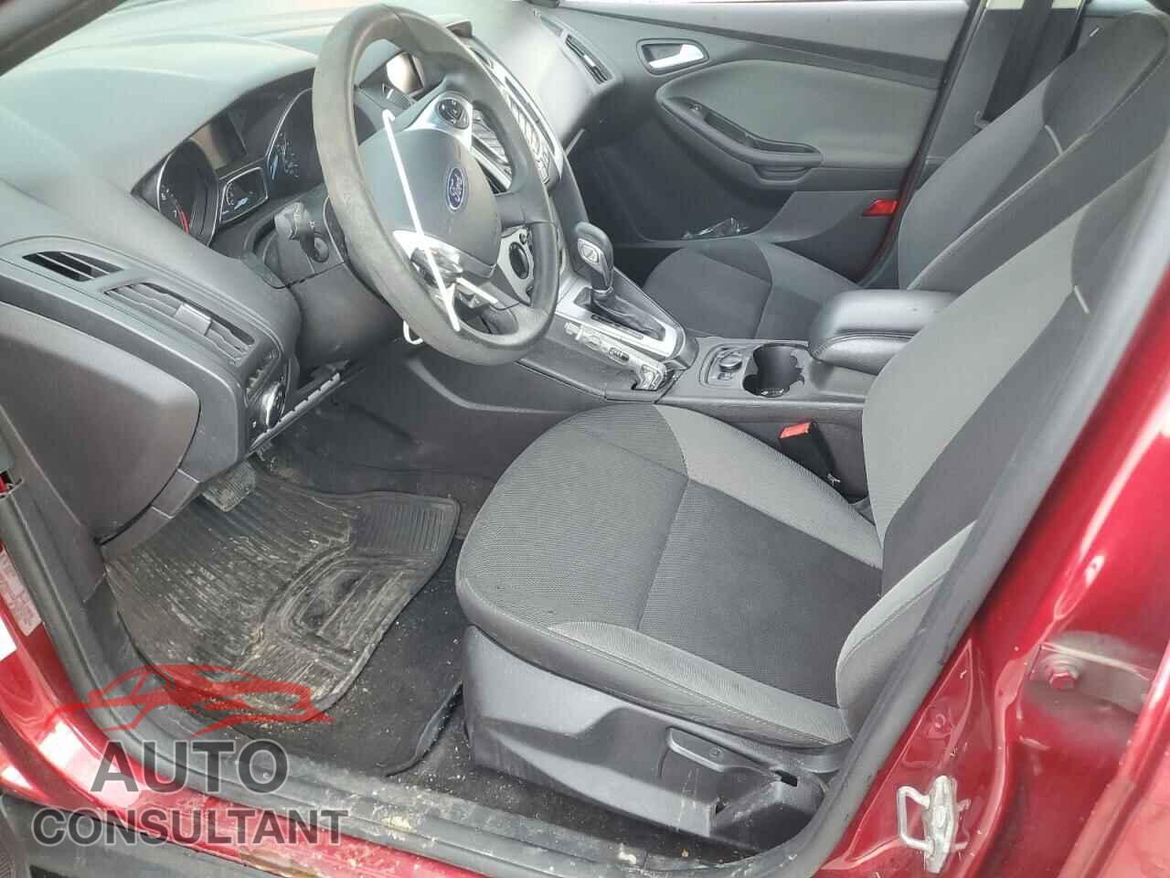 FORD FOCUS 2014 - 1FADP3F24EL152172
