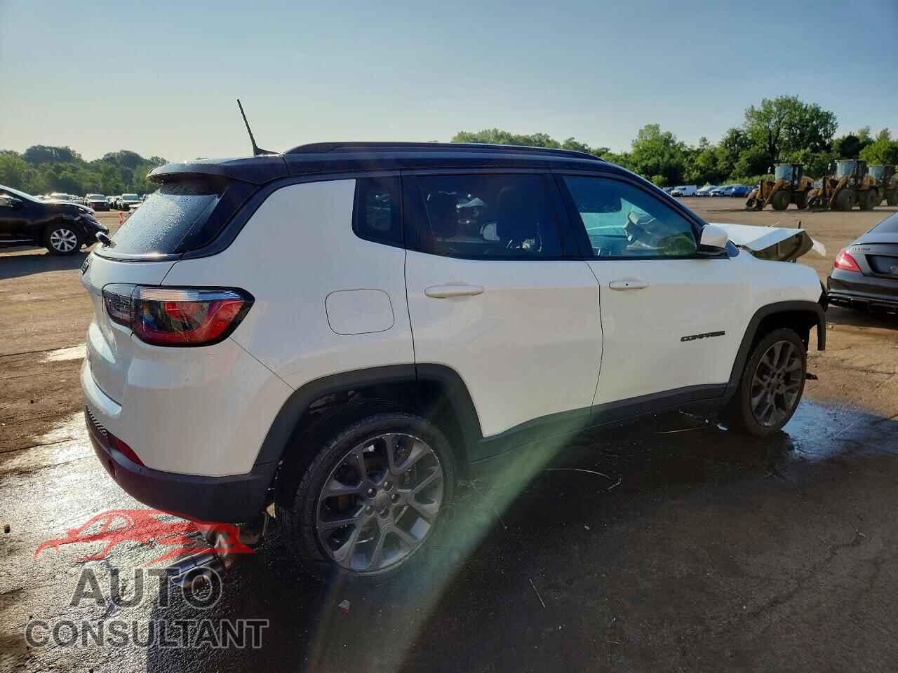 JEEP COMPASS 2020 - 3C4NJDCB3LT155429