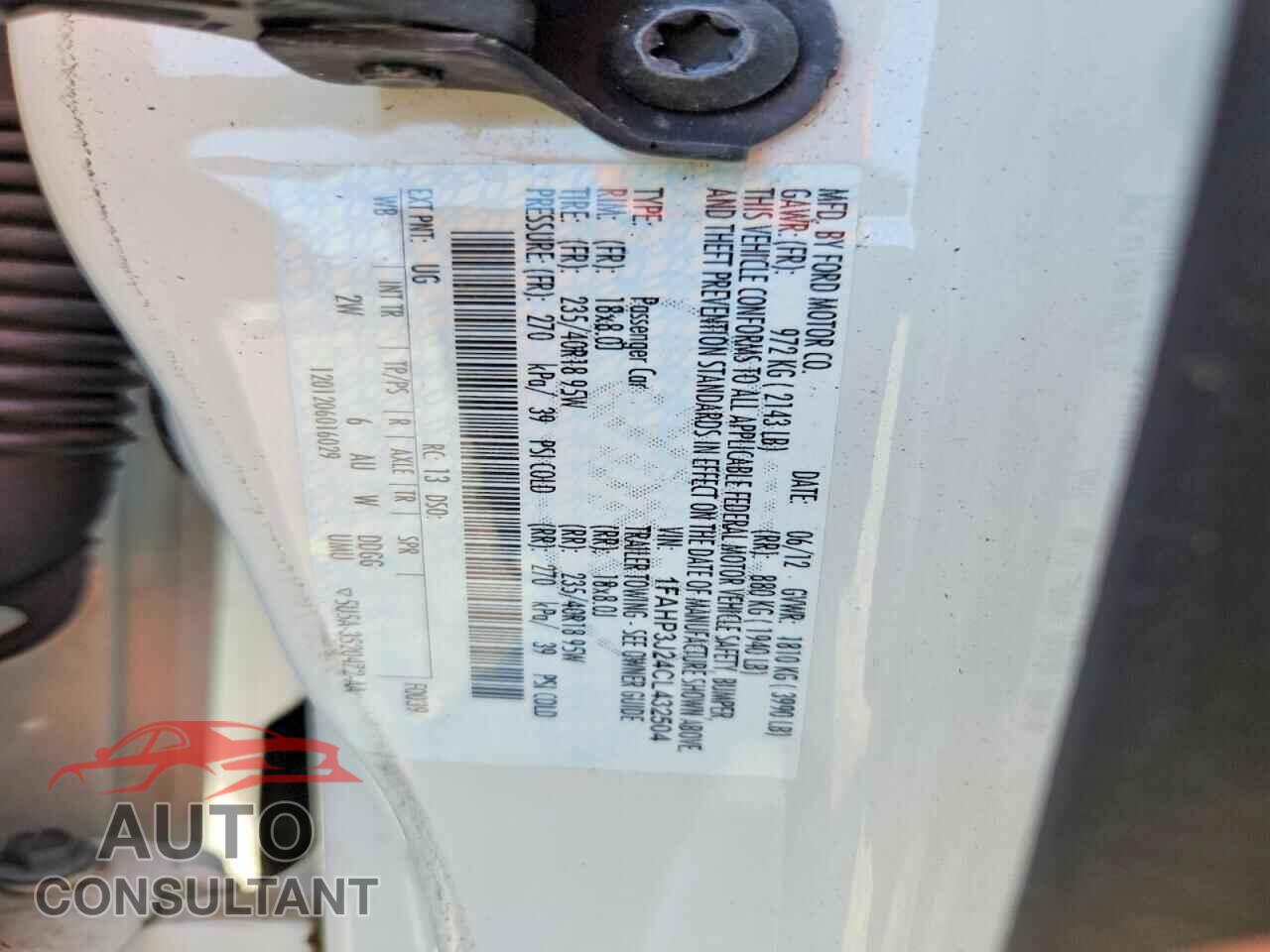 FORD FOCUS 2012 - 1FAHP3J24CL432504