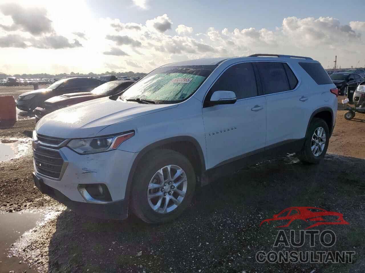 CHEVROLET TRAVERSE 2018 - 1GNERGKW5JJ122670