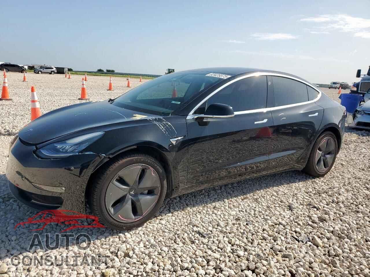 TESLA MODEL 3 2019 - 5YJ3E1EA0KF344518