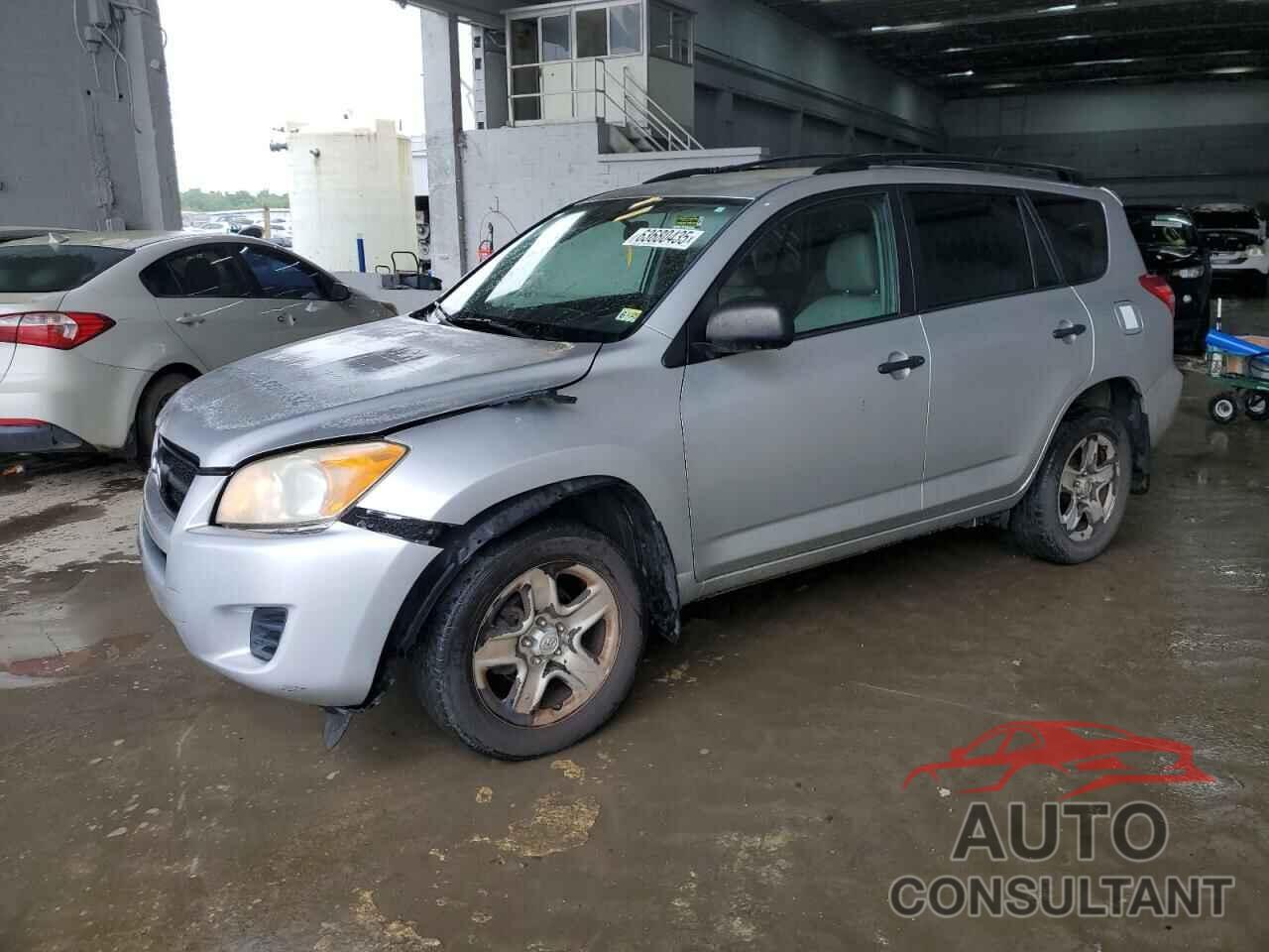 TOYOTA RAV4 2011 - 2T3BF4DV8BW099749