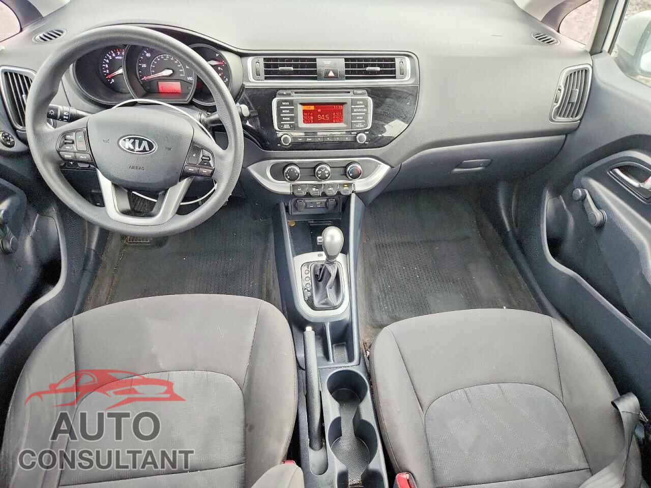 KIA RIO 2017 - KNADM4A38H6050737