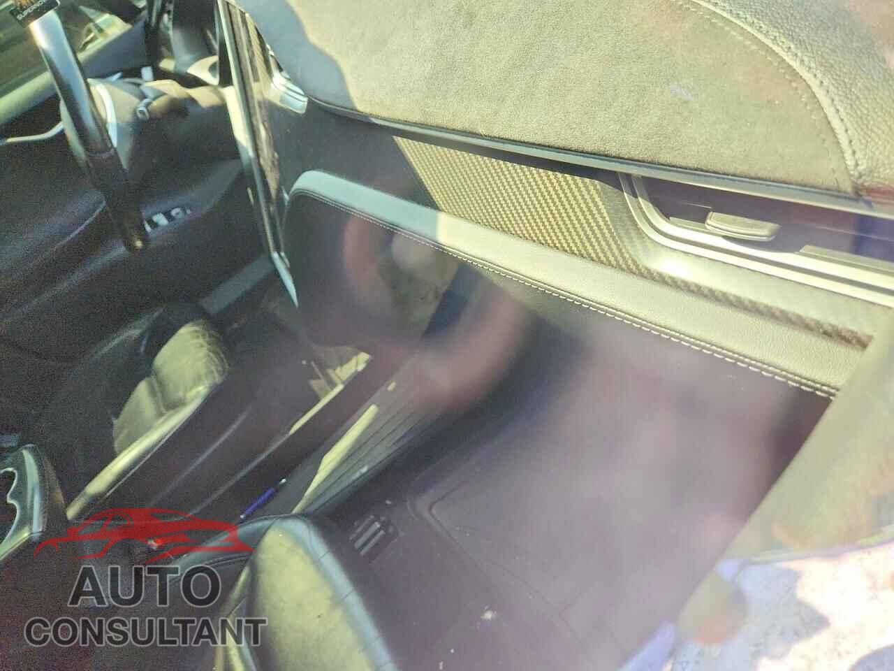 TESLA MODEL S 2015 - 5YJSA1H47FF083200