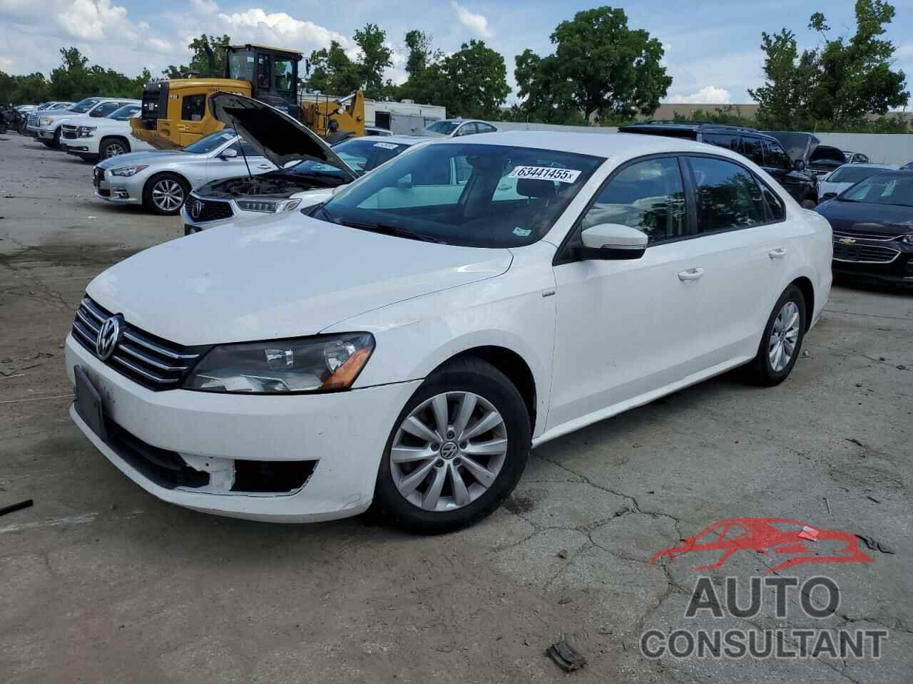 VOLKSWAGEN PASSAT 2013 - 1VWAH7A35DC140531