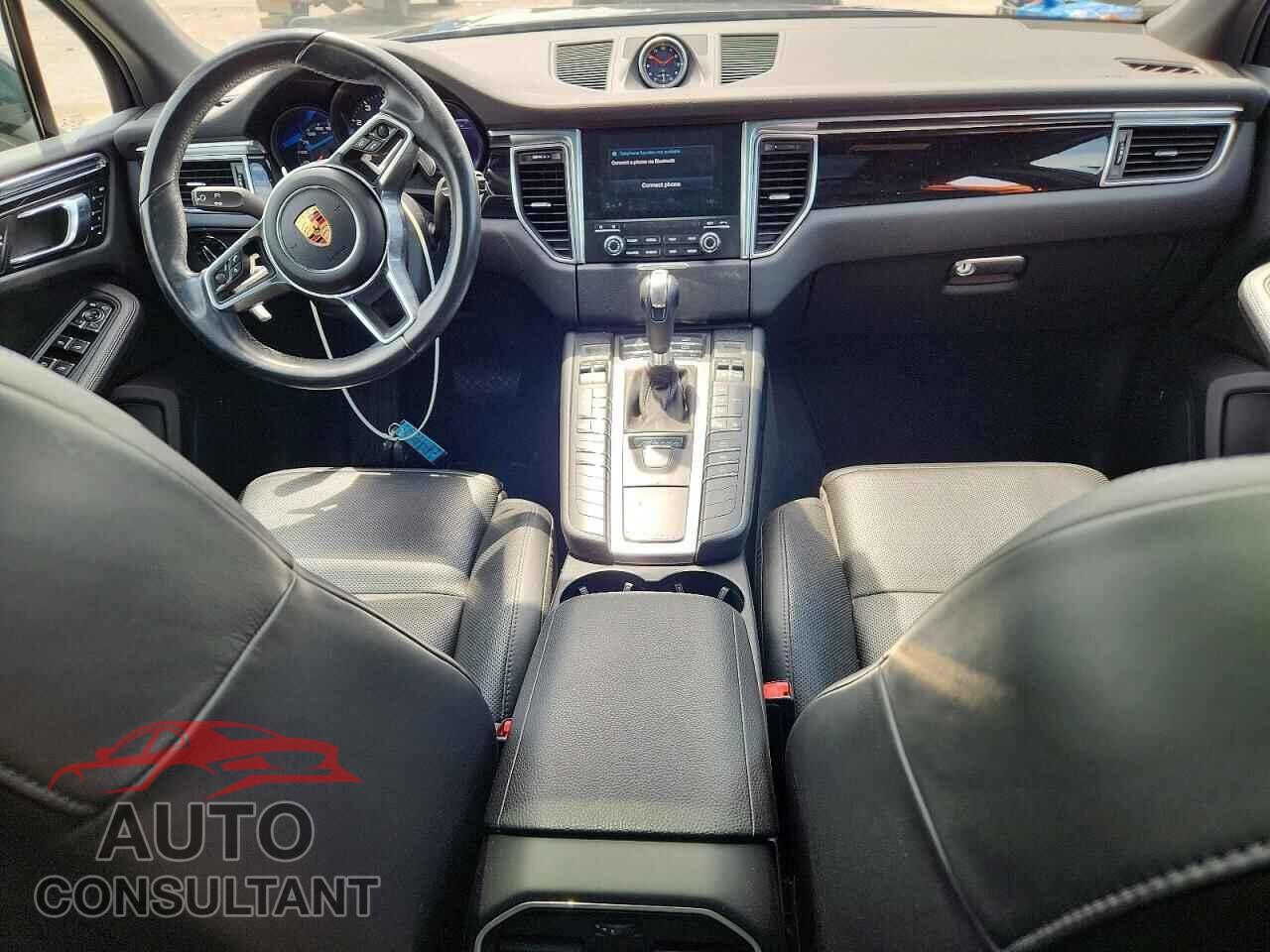 PORSCHE MACAN 2017 - WP1AA2A58HLB81848