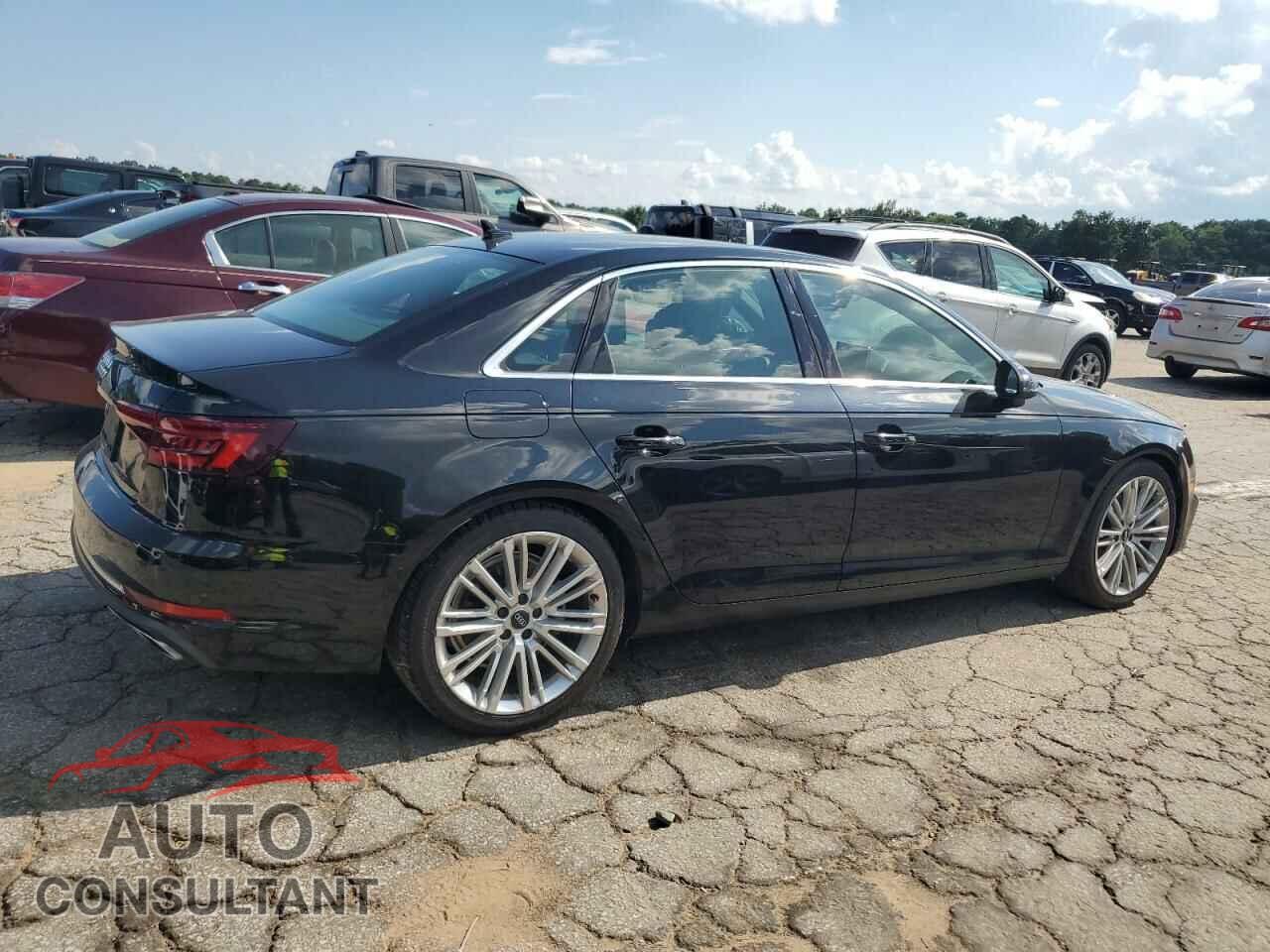 AUDI A4 2019 - WAUHMAF42KA008103