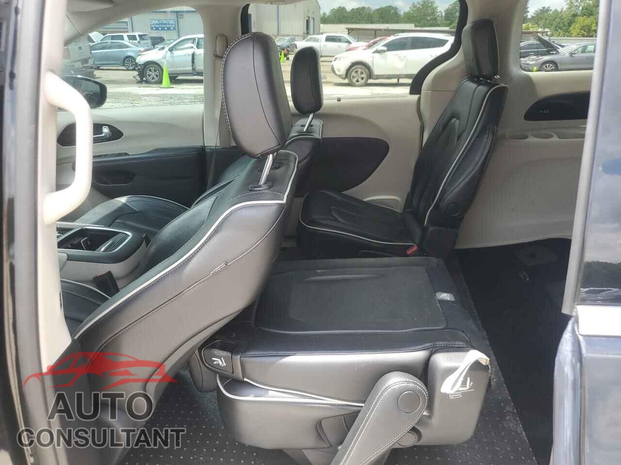 CHRYSLER PACIFICA 2023 - 2C4RC1GG2PR536259