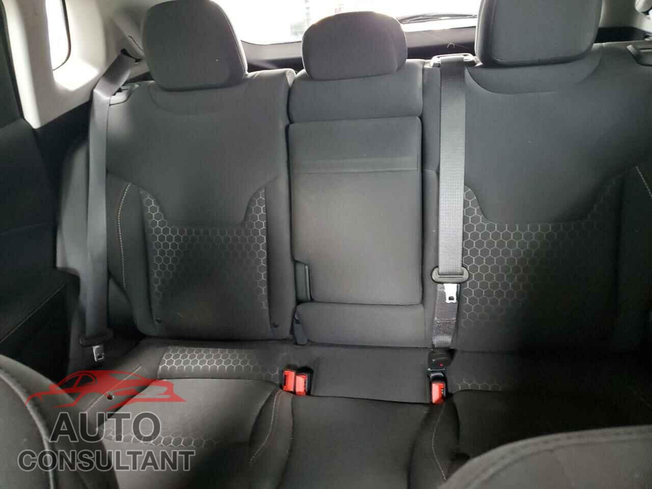 JEEP COMPASS 2019 - 3C4NJDAB5KT683846