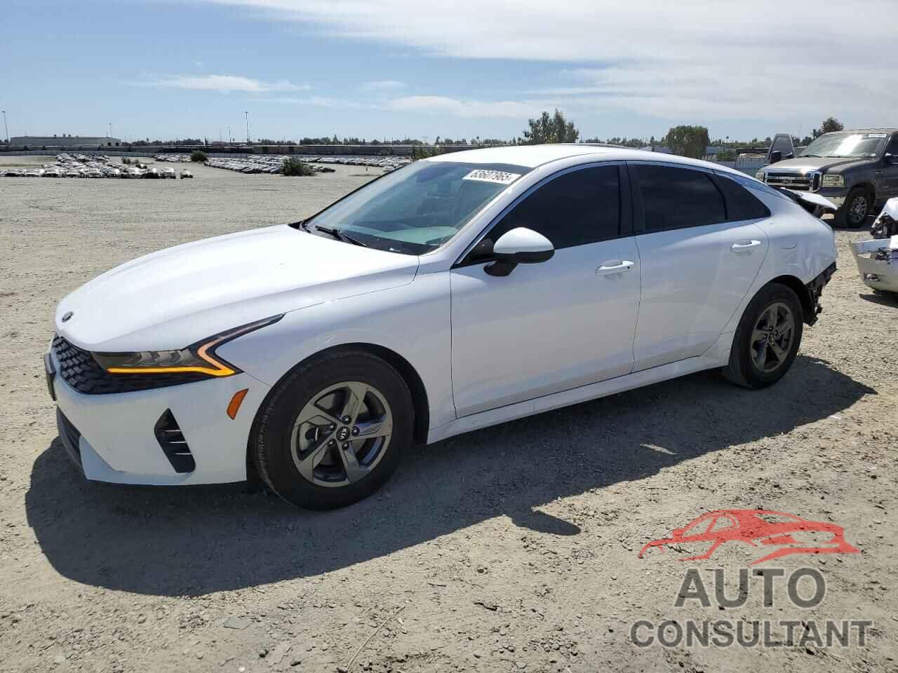 KIA K5 2021 - 5XXG14J23MG045960