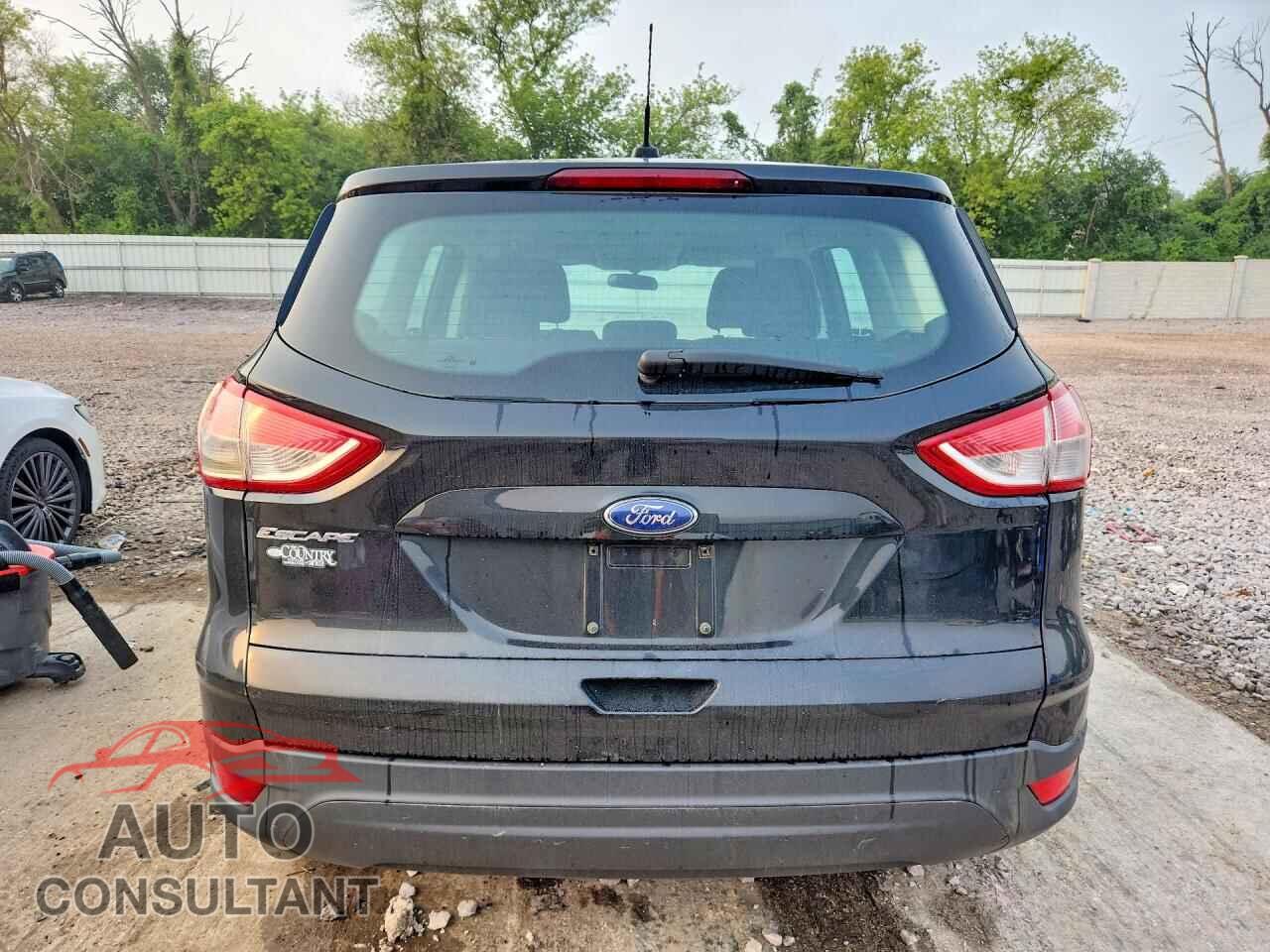 FORD ESCAPE 2013 - 1FMCU0F7XDUC32587