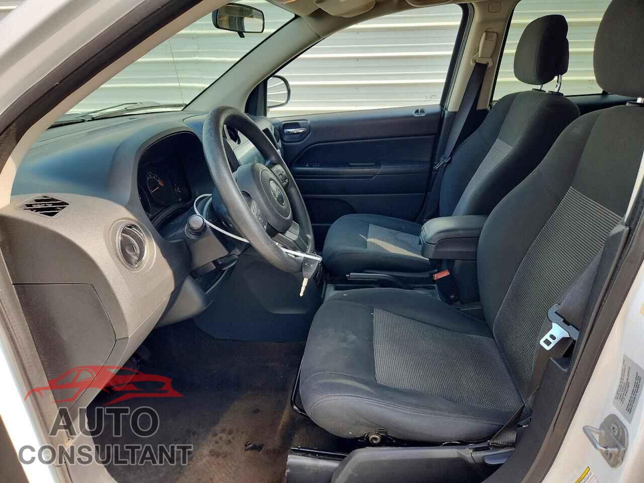 JEEP COMPASS 2015 - 1C4NJCBA1FD250505