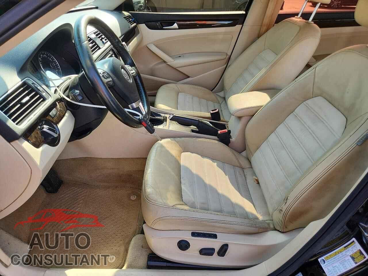VOLKSWAGEN PASSAT 2014 - 1VWCN7A39EC055274