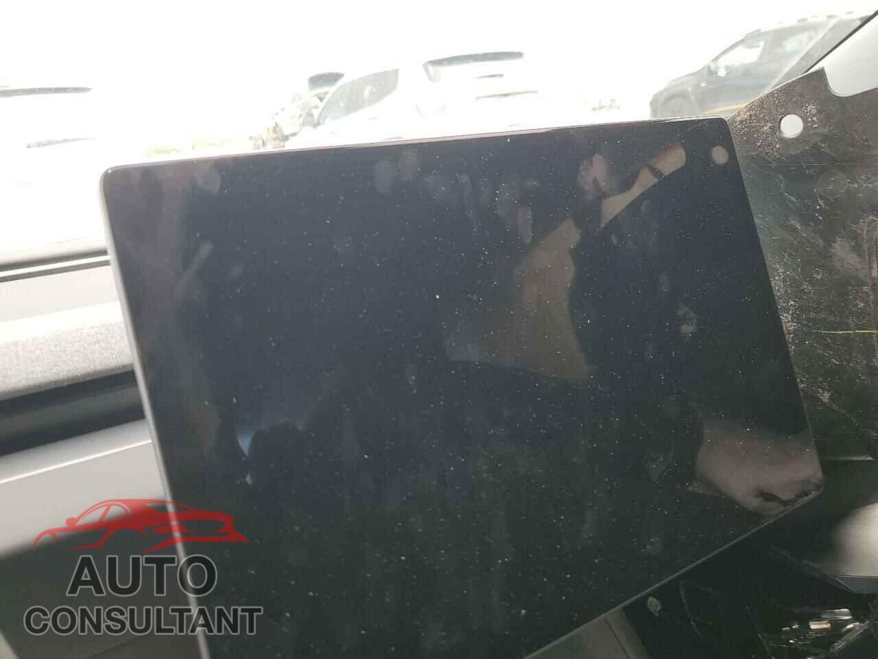 TESLA MODEL 3 2024 - 5YJ3E1EA6RF767663