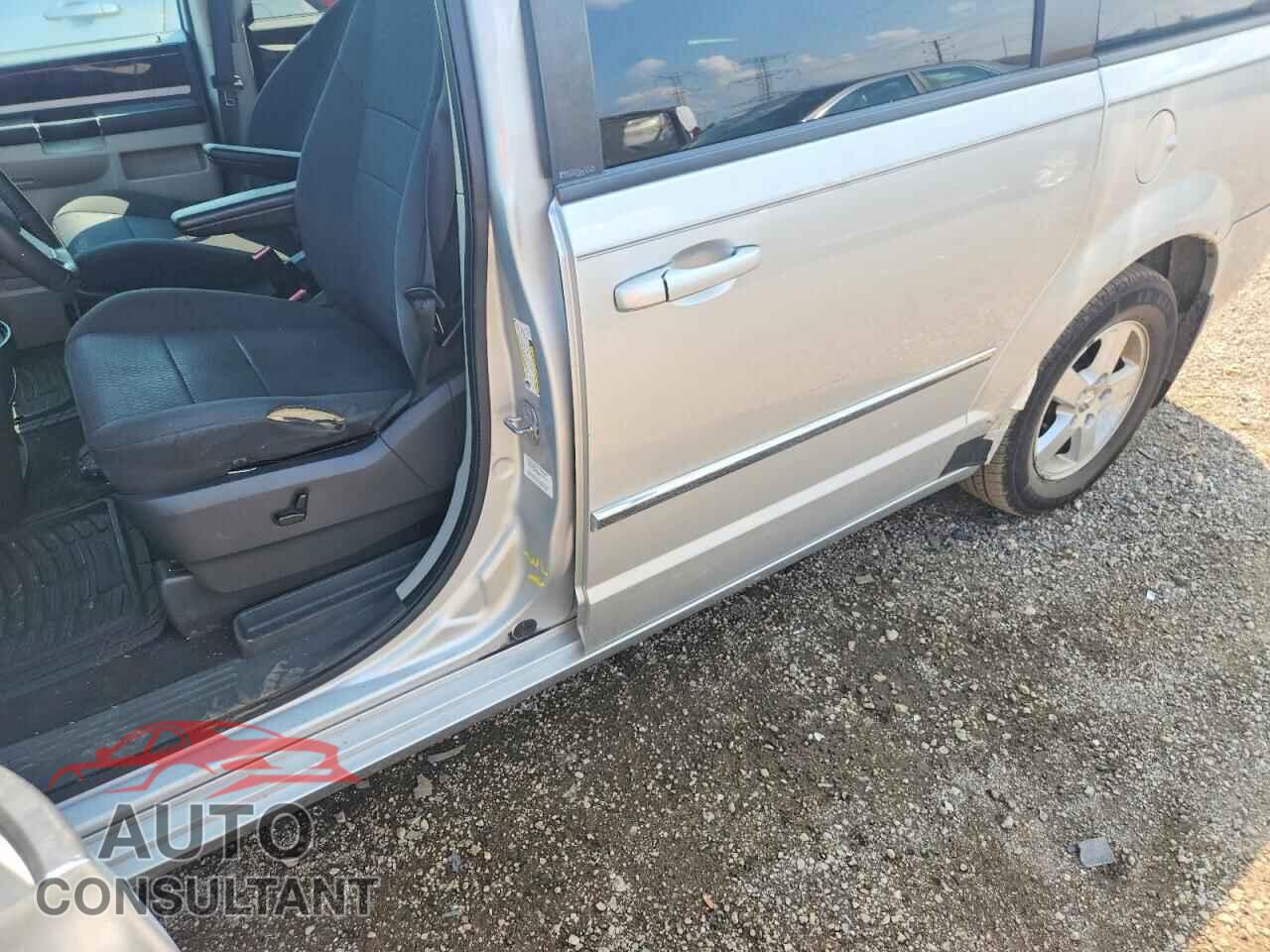 DODGE CARAVAN 2010 - 2D4RN5D18AR147766