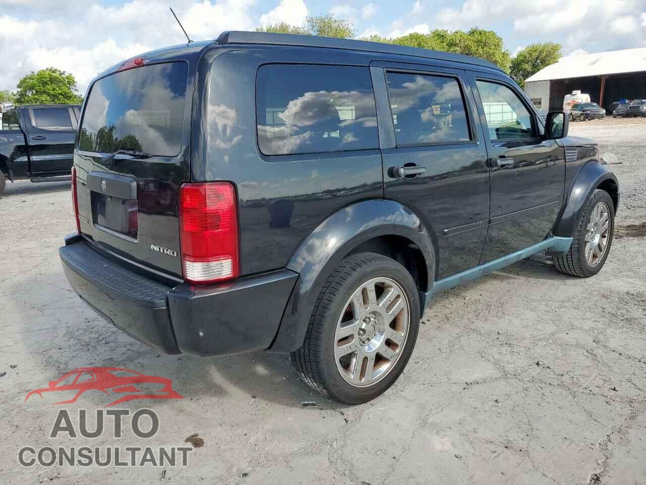 DODGE NITRO 2011 - 1D4PT4GKXBW607823