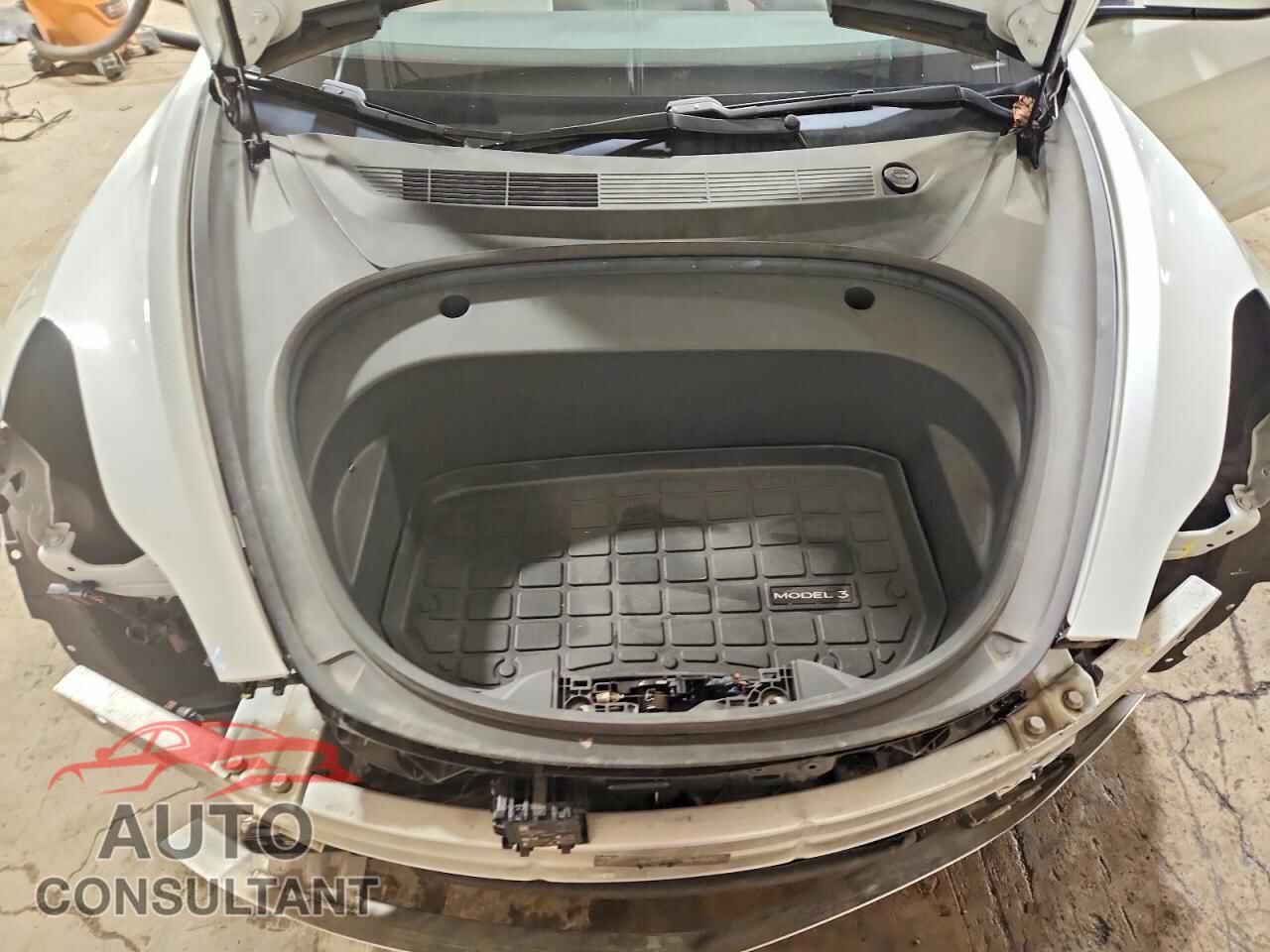 TESLA MODEL 3 2021 - 5YJ3E1EA2MF908687