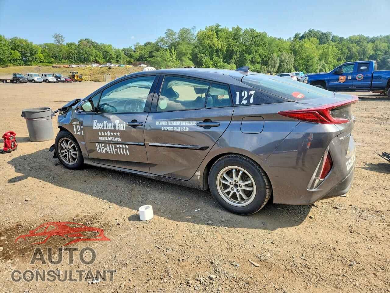 TOYOTA PRIUS 2017 - JTDKARFP2H3001515