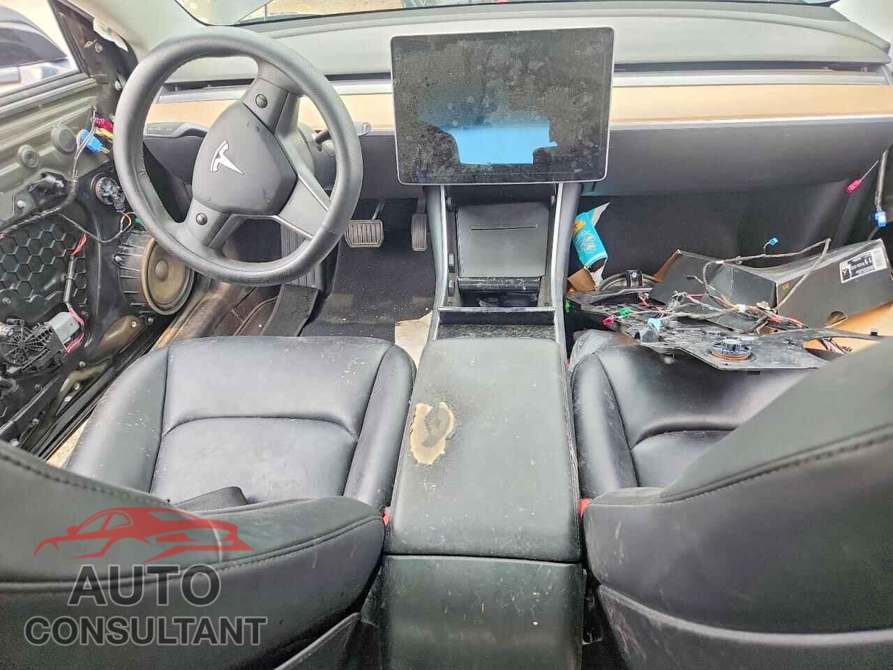 TESLA MODEL 3 2018 - 5YJ3E1EA0JF151980