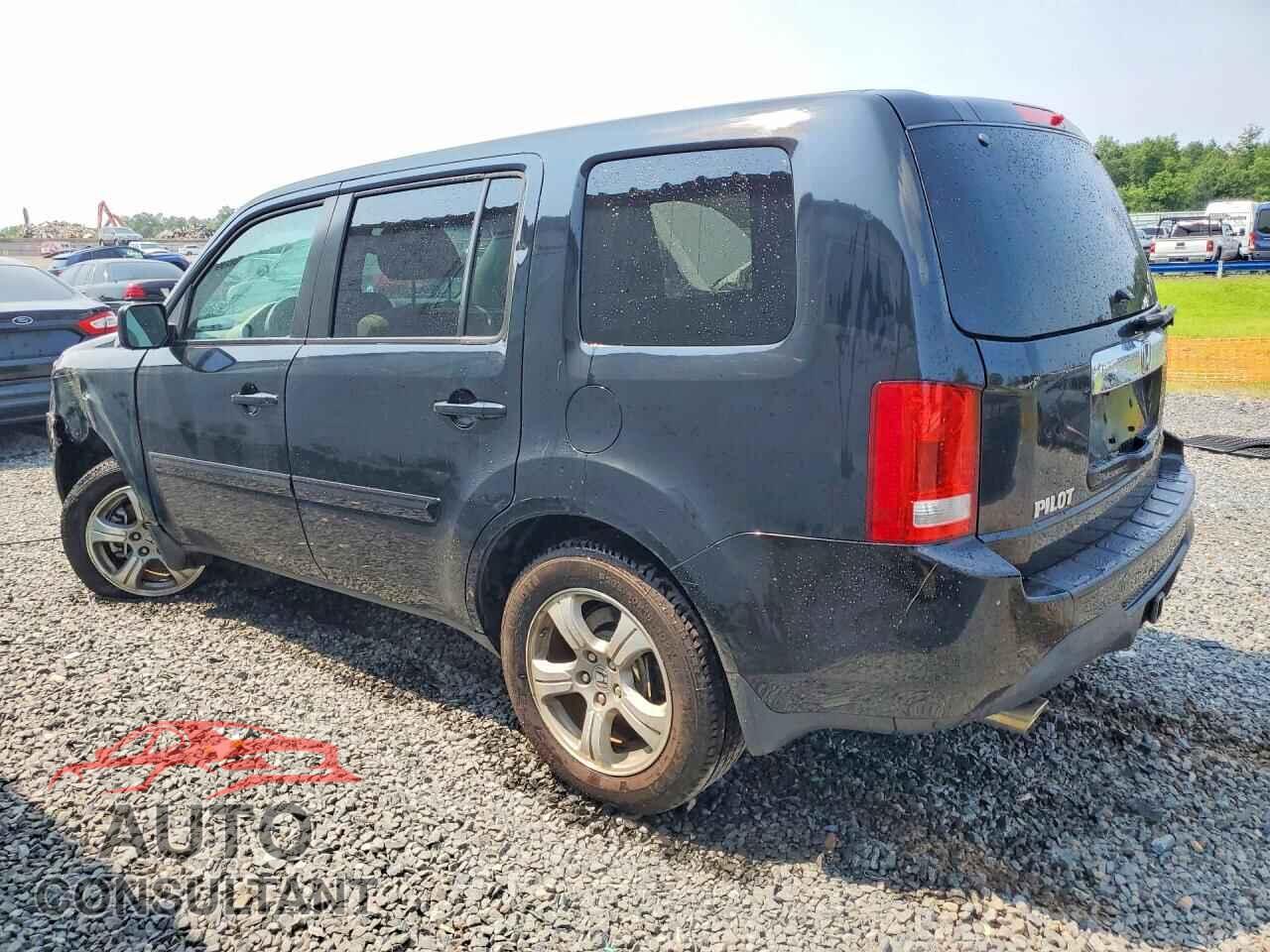 HONDA PILOT 2015 - 5FNYF4H70FB072191