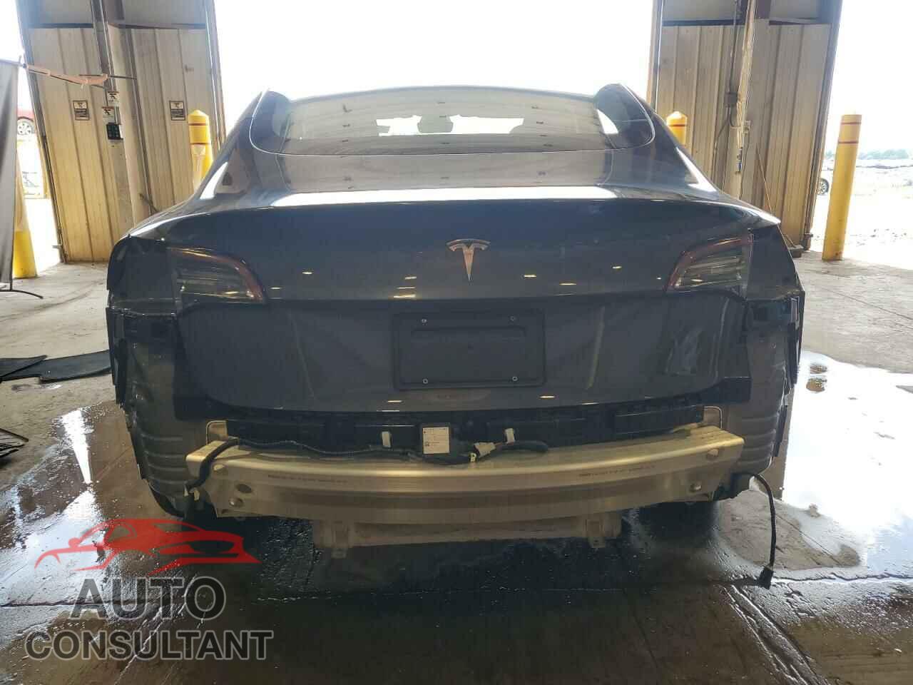 TESLA MODEL 3 2021 - 5YJ3E1EA3MF042630
