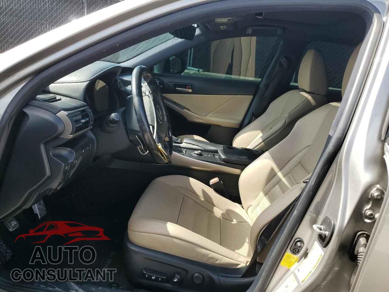 LEXUS IS 2017 - JTHBA1D25H5051224