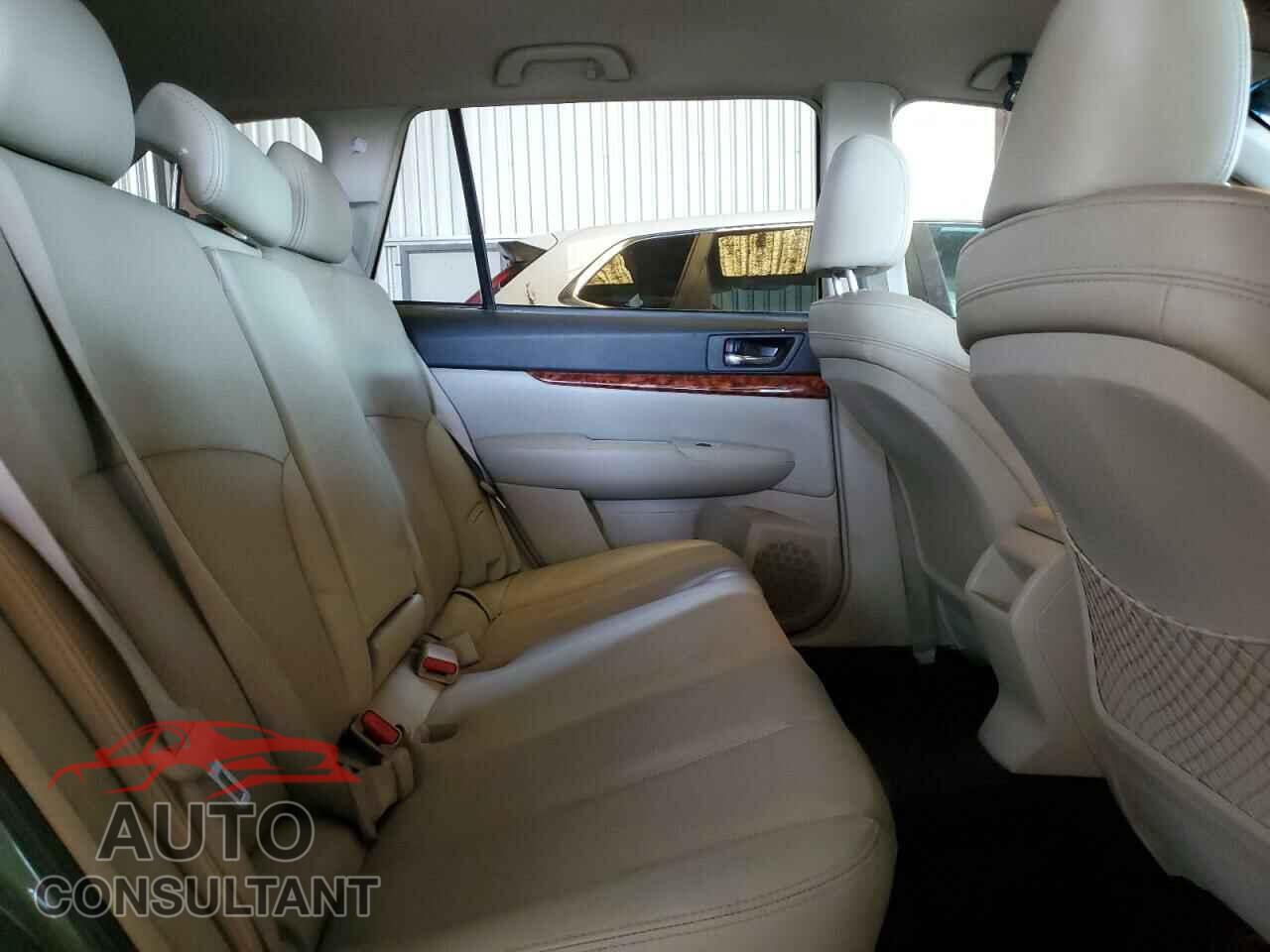 SUBARU OUTBACK 2011 - 4S4BRBJC1B3421189