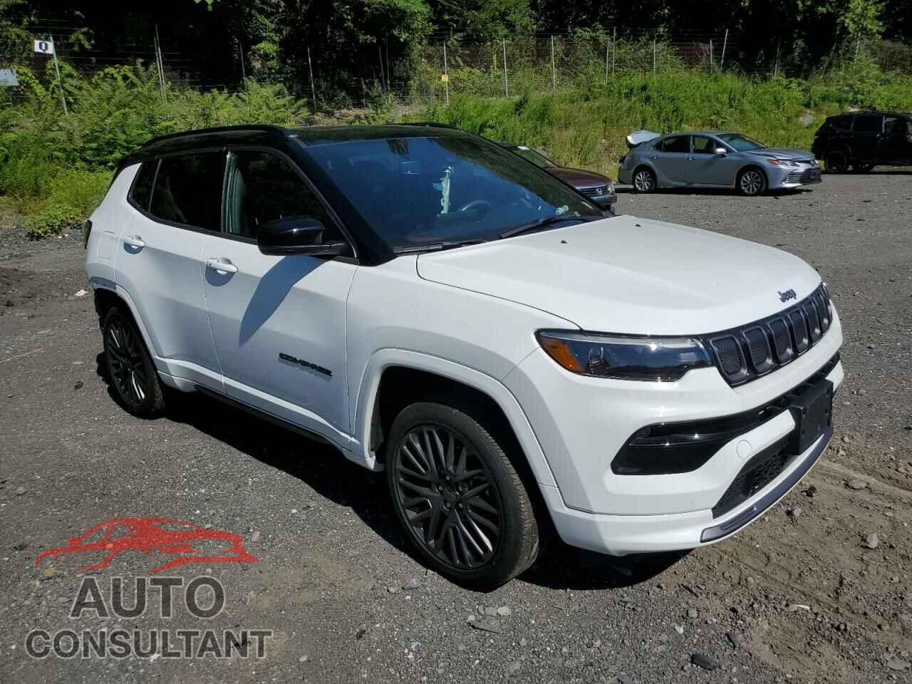 JEEP COMPASS 2022 - 3C4NJDCB8NT199557