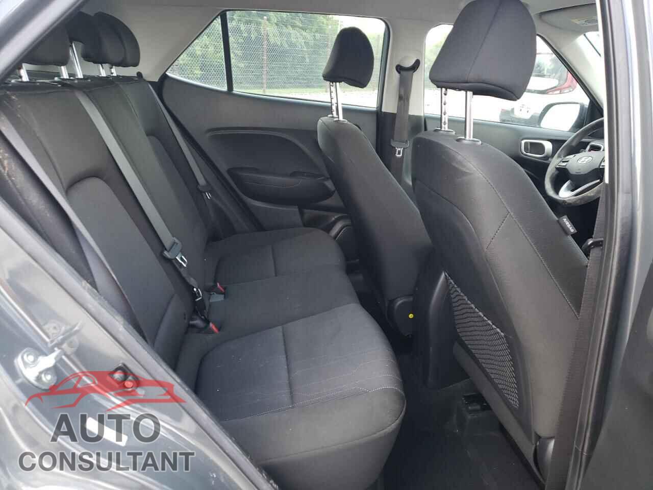 HYUNDAI VENUE 2024 - KMHRB8A36RU322703