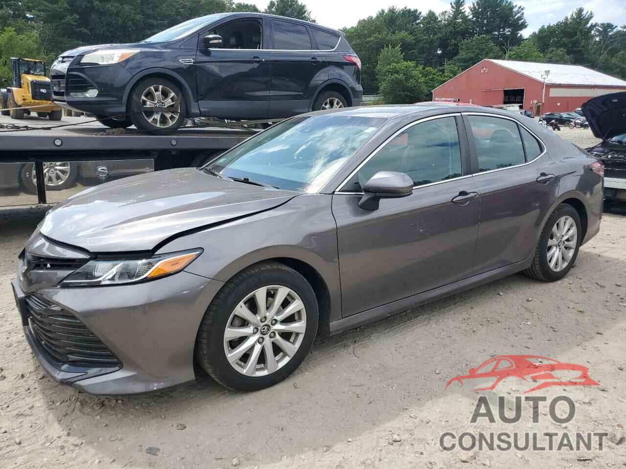 TOYOTA CAMRY 2018 - 4T1B11HK4JU035373