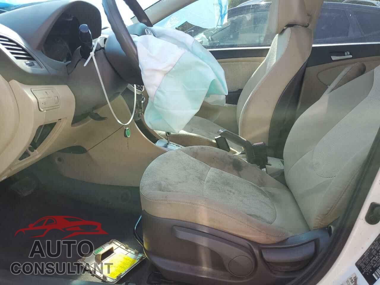 HYUNDAI ACCENT 2013 - KMHCT4AE6DU327325