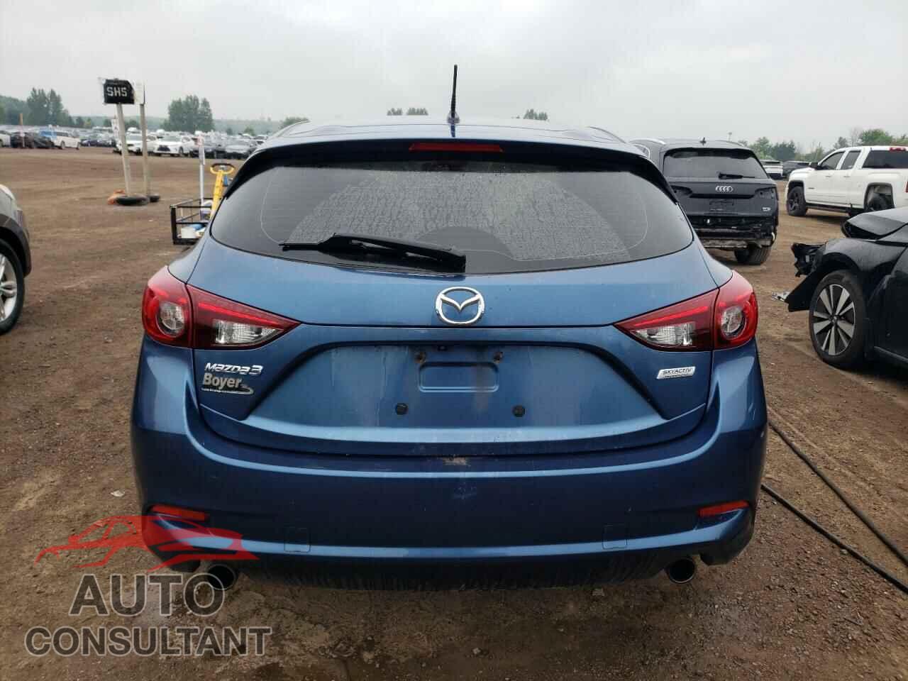 MAZDA 3 2018 - JM1BN1K72J1161018