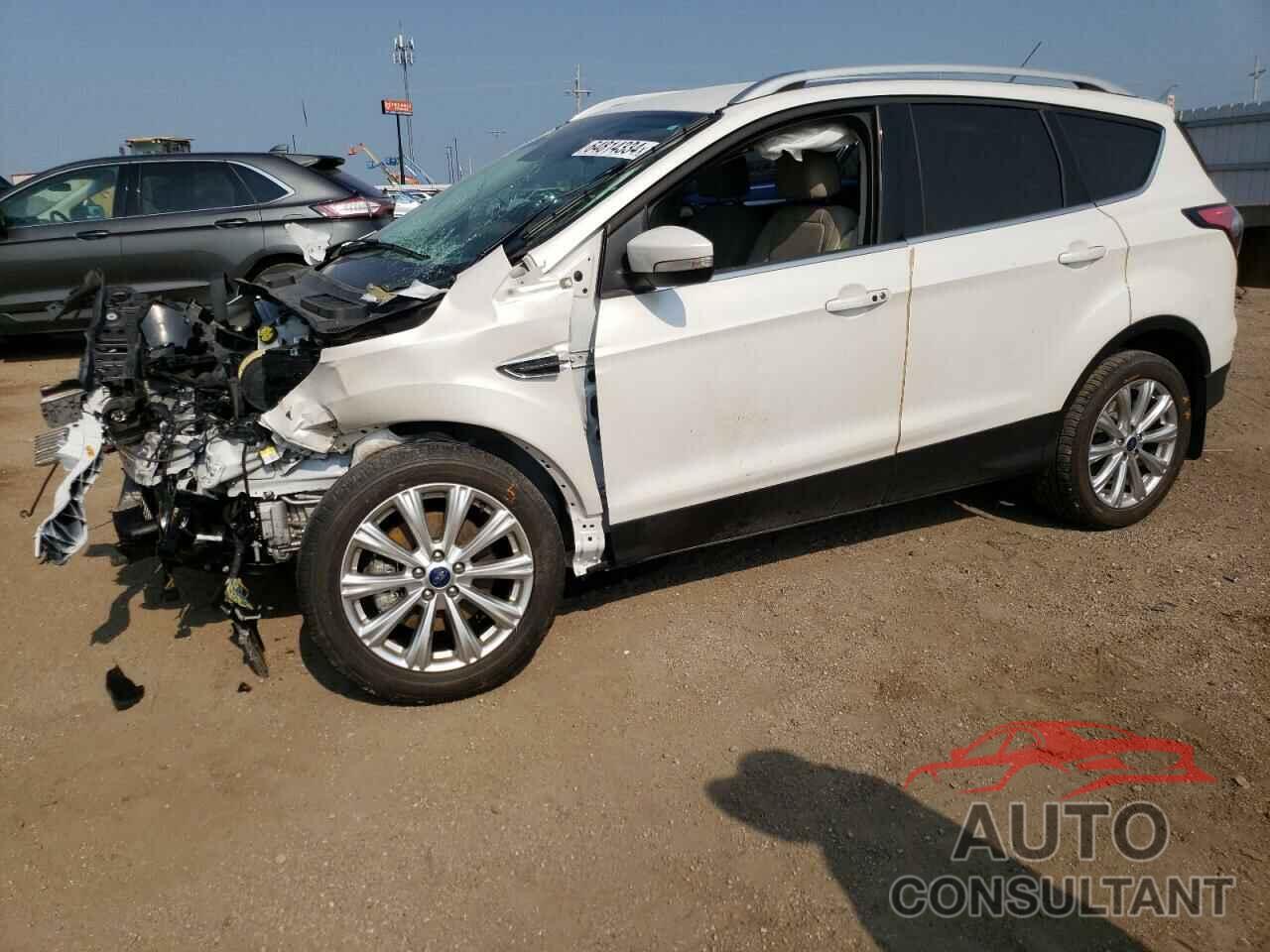 FORD ESCAPE 2017 - 1FMCU9J97HUD60353