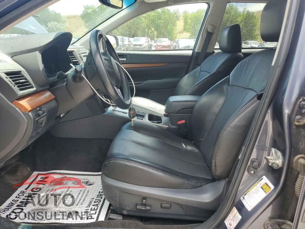 SUBARU OUTBACK 2014 - 4S4BRCLC7E3260645