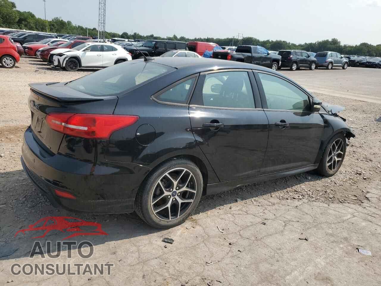 FORD FOCUS 2016 - 1FADP3F22GL377337