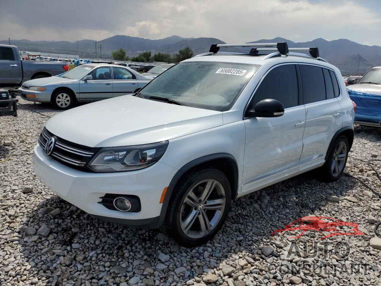 VOLKSWAGEN TIGUAN 2017 - WVGUV7AX1HW507694