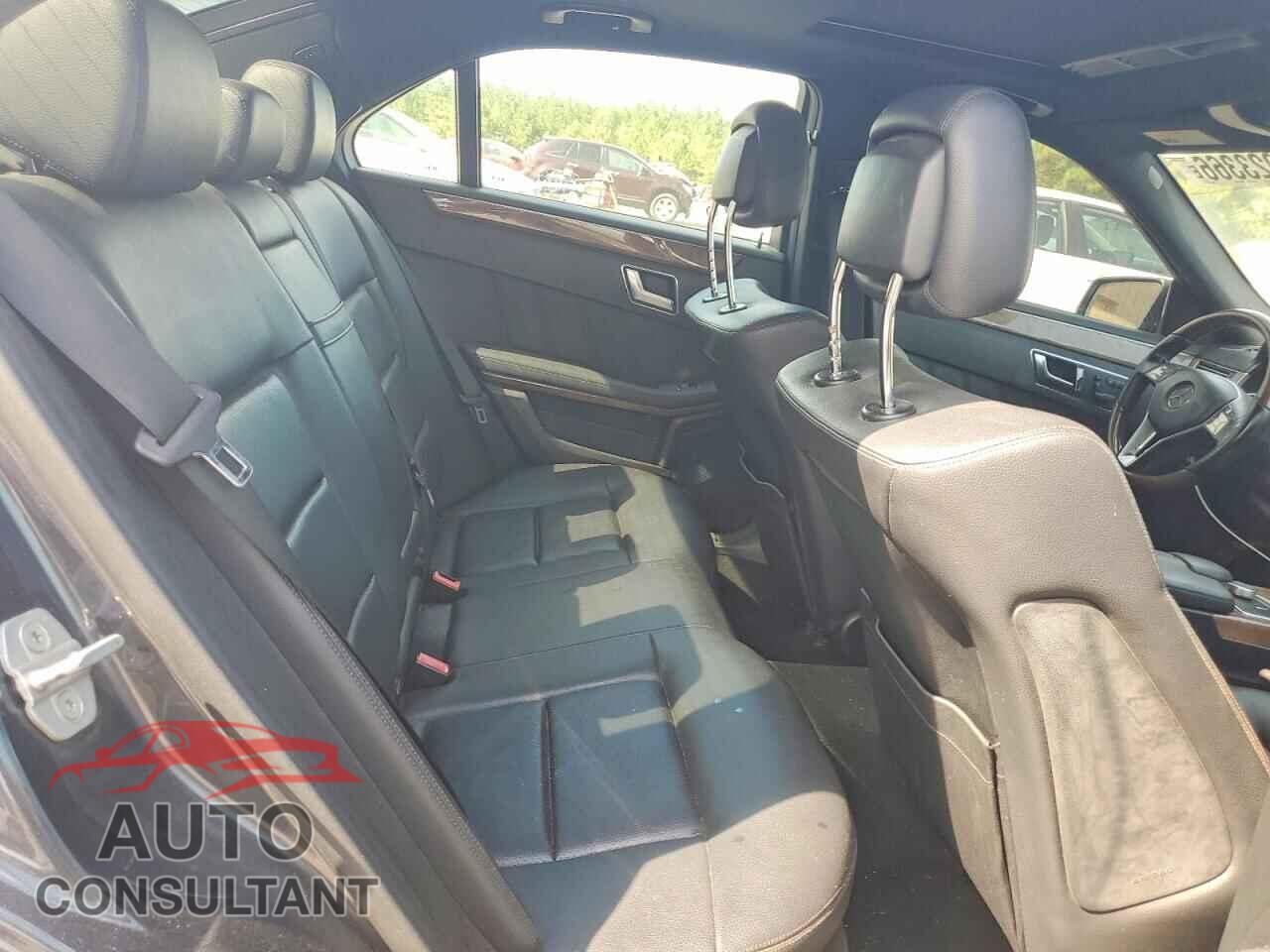 MERCEDES-BENZ E-CLASS 2012 - WDDHF5KB6CA552779