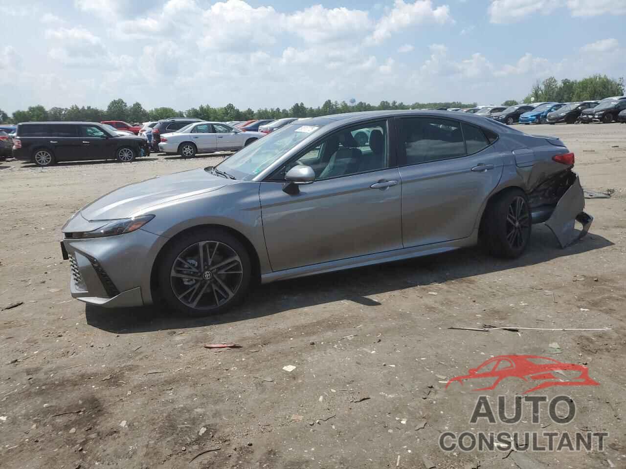 TOYOTA CAMRY 2025 - 4T1DAACK8SU615839