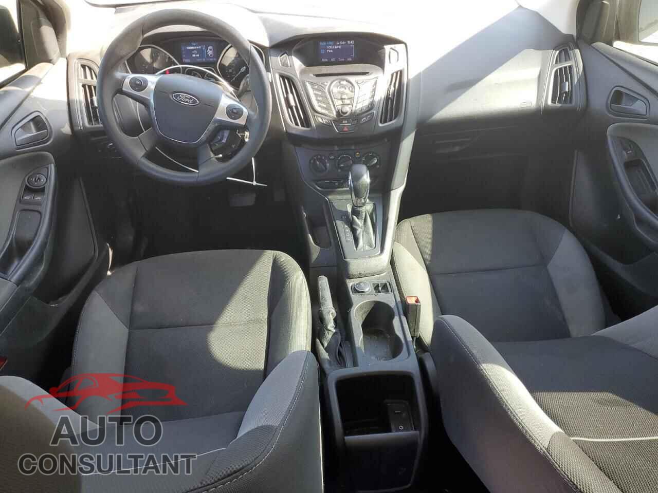 FORD FOCUS 2013 - 1FADP3E29DL181943
