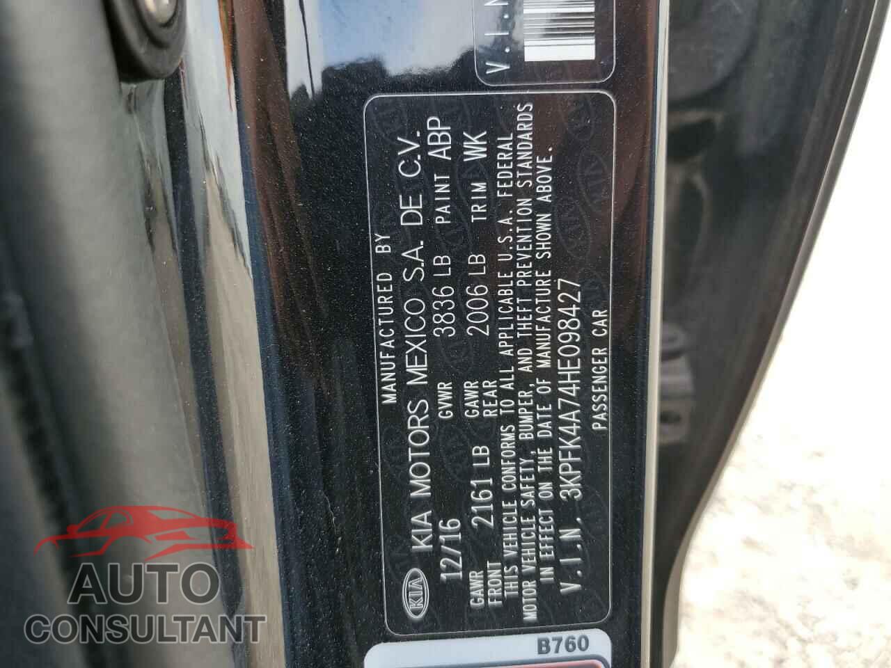 KIA FORTE 2017 - 3KPFK4A74HE098427