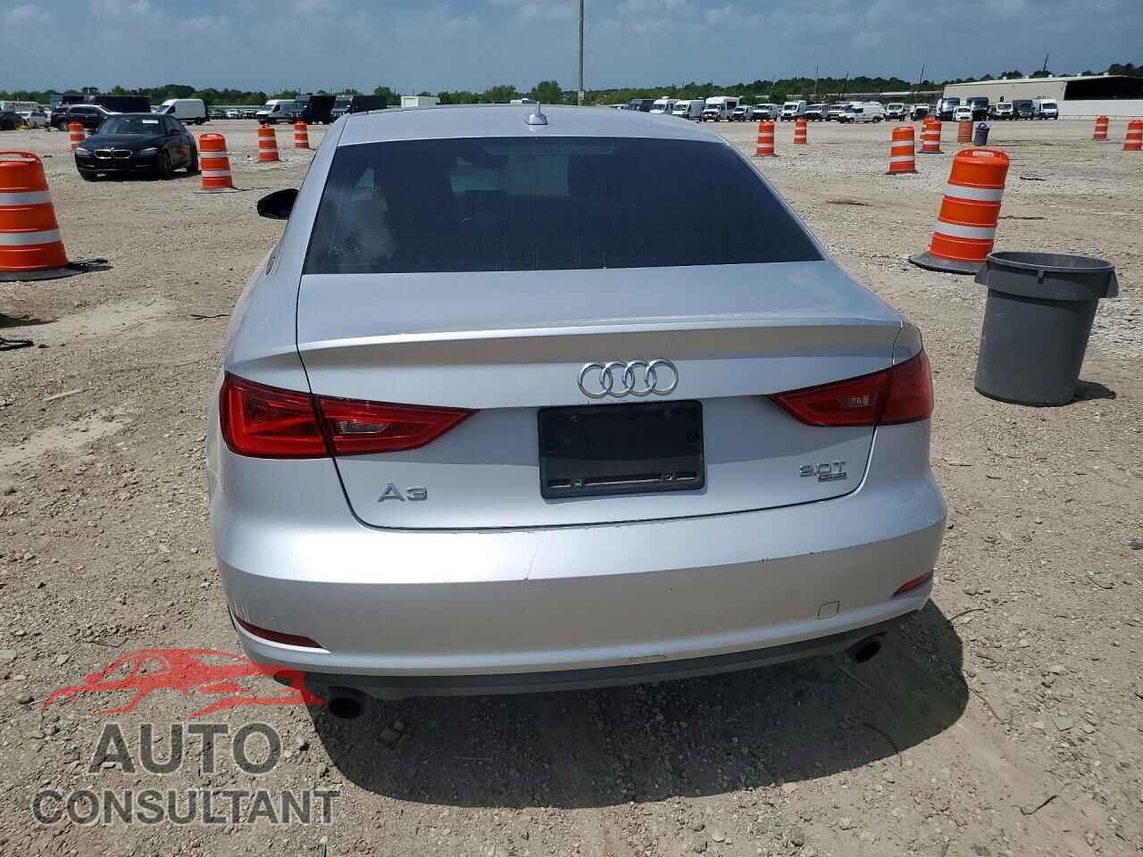 AUDI A3 2015 - WAUBFGFF0F1001175